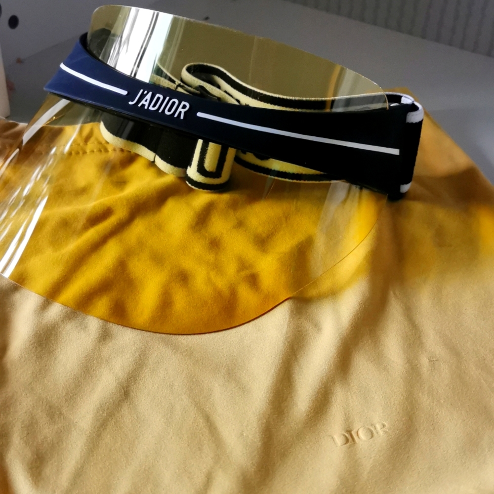 yellow hat